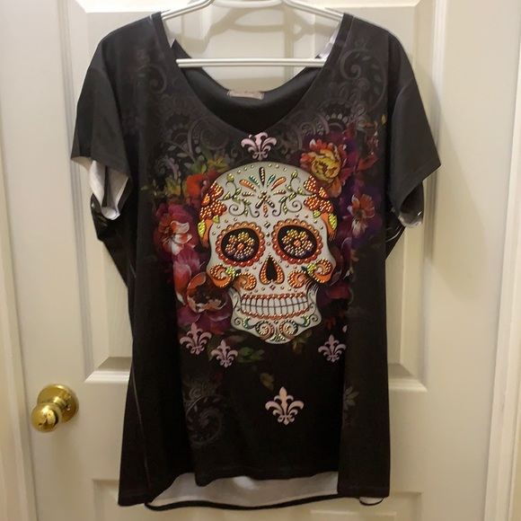 Harley-Davidson Tops - Blinged Sugar Scull top not Harley Davidson